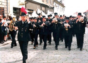 2000 06 - festival Kmochův Kolín - Májovák s dirigentem Milanem Bystroněm