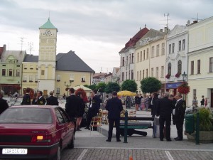 2004 08 - koncert na náměstí v Karviné